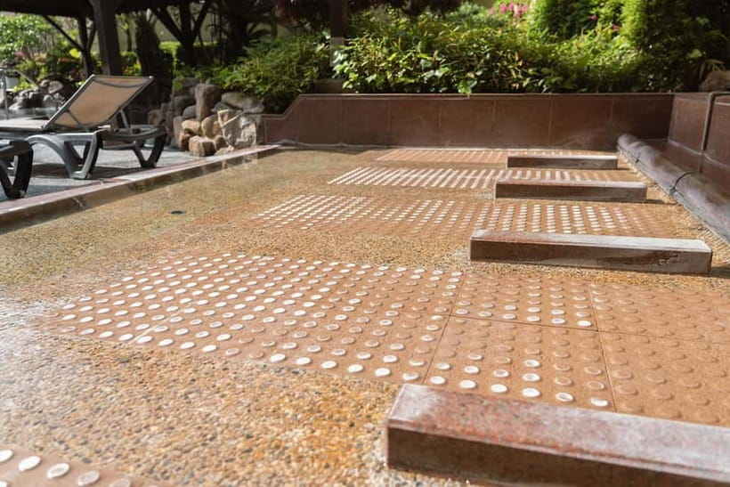 Osaka: Tennen Onsen Naniwa-no-Yu, the famous hot spring spa - Open-air relaxation above Osaka