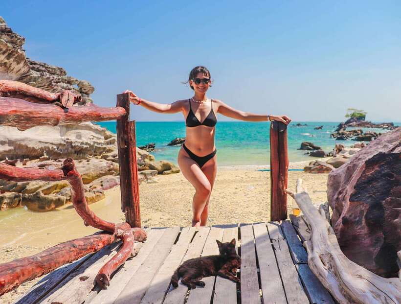 Phuket: 3 Khai Islands Relax & Snorkeling Half/Full Day Tour - Khai Nok balances snorkeling with beach time