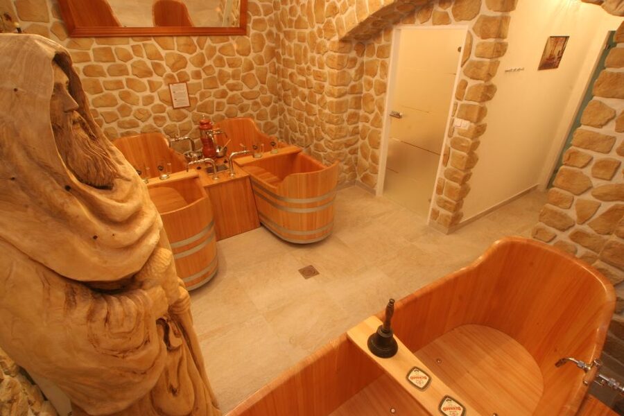 Prague: Beer Spa Bernard with Beer and Massage Option - What could disappoint you