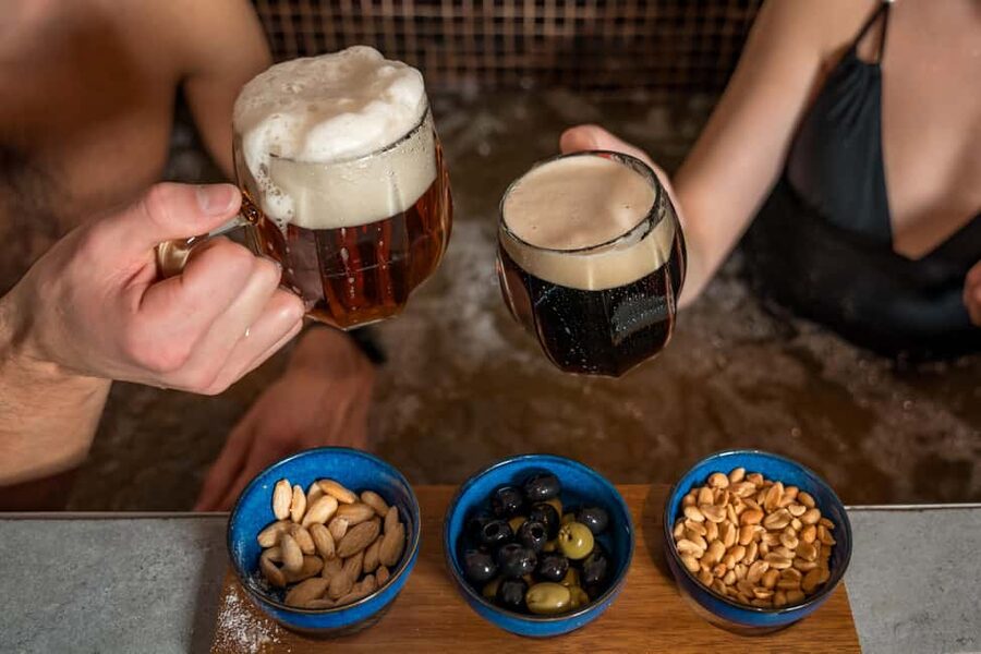 Prague: Beer Spa Experience with Unlimited Beer and Sauna - What Happens During the One-Hour Beer Spa Session