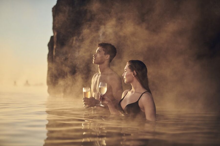 Reykjavik: Sky Lagoon Entrance Pass With 7-Step Spa Ritual - Small practical details that improve the visit