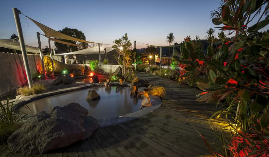 Rotorua: Hells Gate Outdoor Mud Bath & Spa Experience - The cold plunge and the fresh spring waterfall