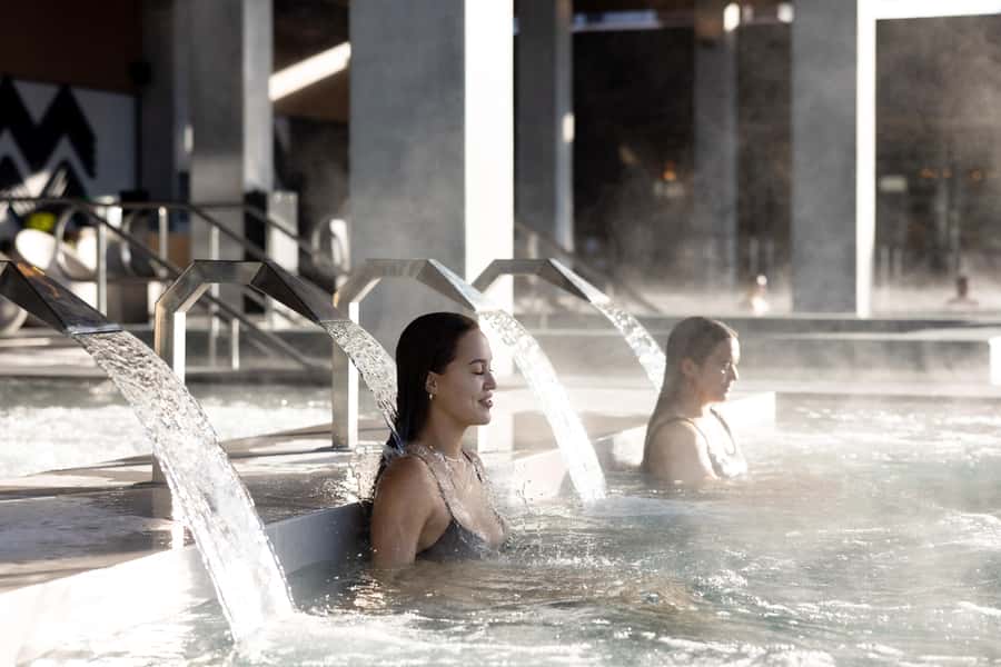 Rotorua: Lakefront Hot Springs & Spa - Luxury Māori Wellness - Arriving beside Lake Rotorua