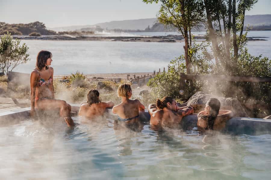 Rotorua: Polynesian Spa Pavilion Hot Pool Bathing (12+ yrs) - Changing rooms, lockers, and what to bring