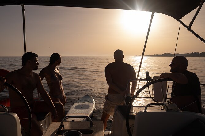 Sailing Adventure: Sailing, Dolphins and Relaxation with Drinks - A note about the captains