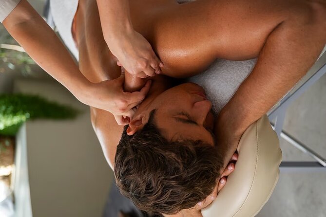 Serenity Touch Massage Experience - Meeting Your Therapist and Choosing the Massage