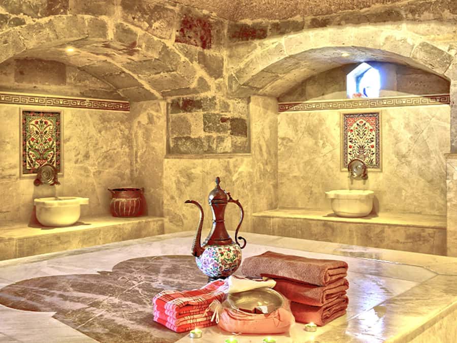 Sharm El Sheikh: Relaxation Hammam Spa with Massage - Massage, Facial Mask, and the Human Touch