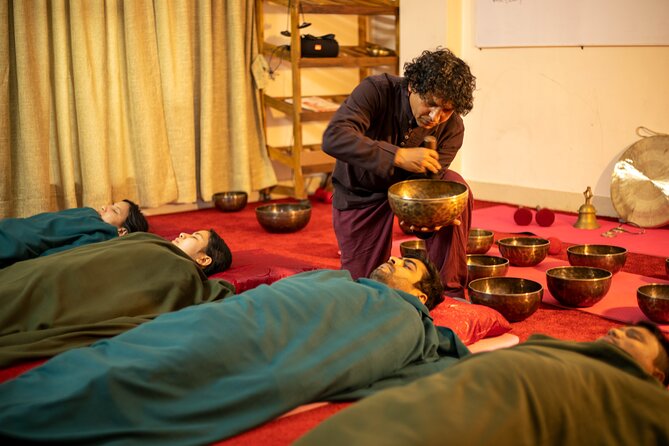 Shirodhara and Sound Healing Spa Experience in Kathmandu - Singing Bowls and the Sound-Healing Session
