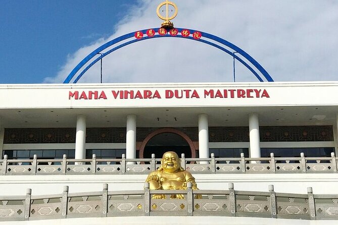 SMALL GROUP: Batam day tour with Ferry, 1-hour Massage, and Lunch from Singapore - Raja Ali Haji Museum and Batam’s cultural mix
