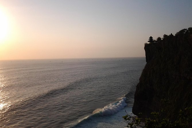 Sunset at Uluwatu Temple and Spa Tour - What can happen when the sunset fails