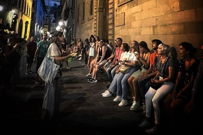 The Dark Side of Florence: Mysteries and Legends - Piazza della Signoria turns political power into ghost stories