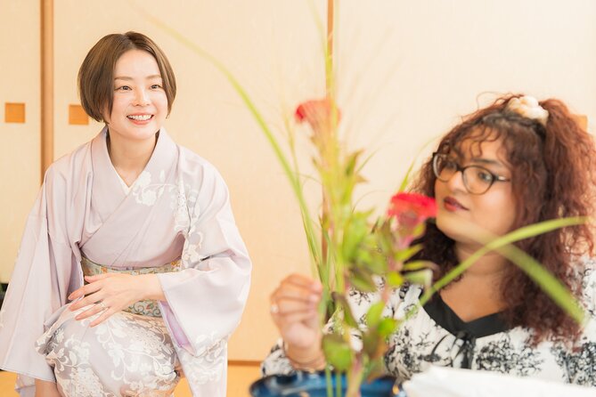 Tokyo Ikebana Wellness Art Experience near Shinjuku - The opening lesson: history, tools, and Japanese aesthetics