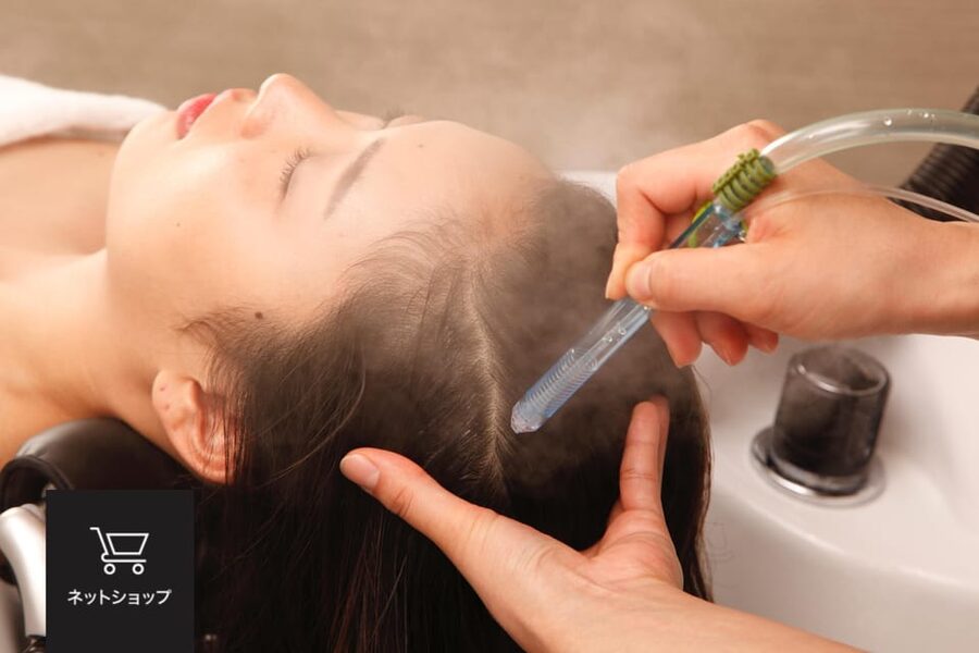 Tokyo: Scalp Care Treatment at a Head Spa - Water jet peeling is the treatment’s most distinctive step