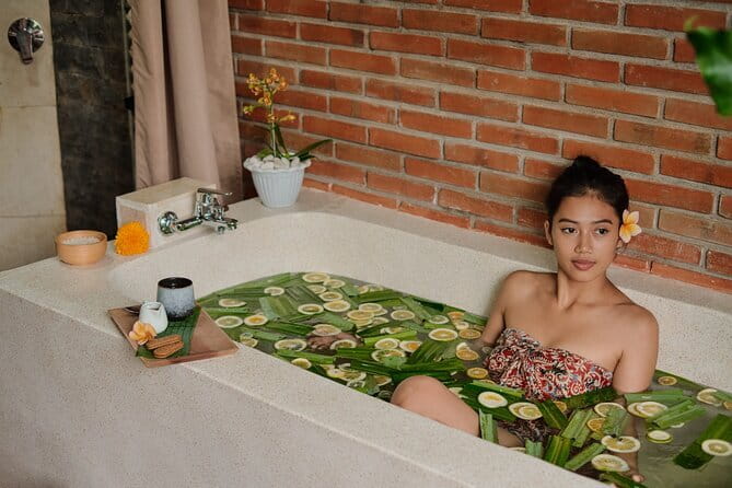 Ubud Balinese Massage Scrub And Flower Bath Experience - Key points to know before booking