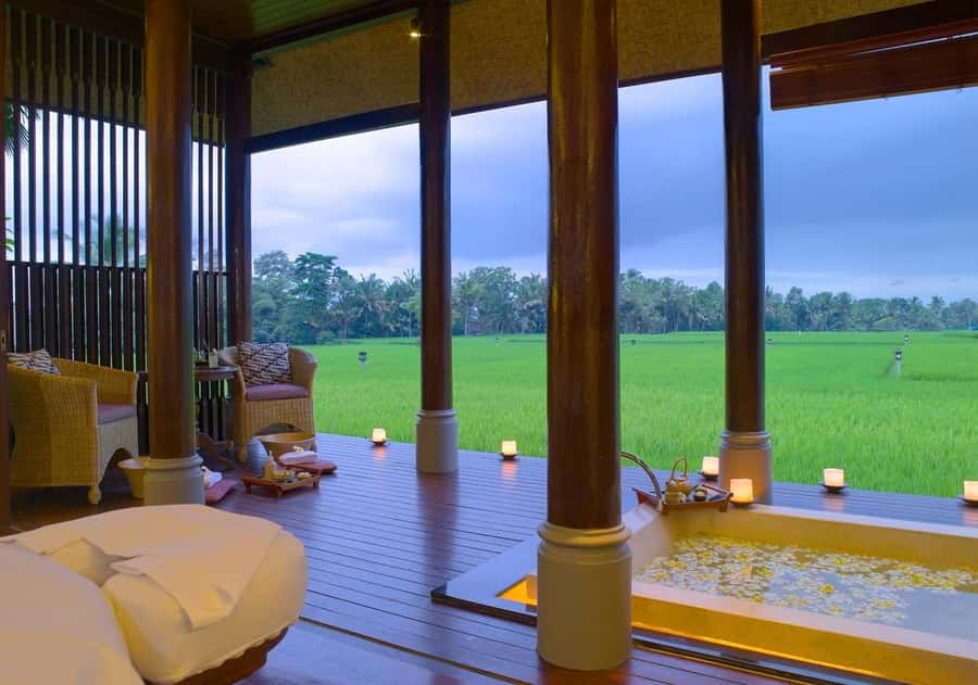 Ubud: Couple Spa Treatment with Bath Ritual & Sparkling Wine - Key points at a glance