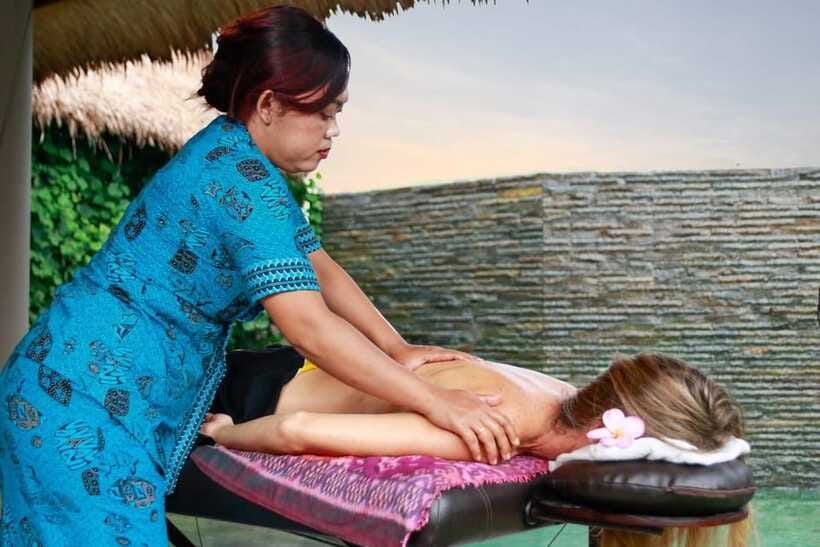 Ubud: Relaxing Balinese Full Body Massage Home Service - Why the home setting adds real value