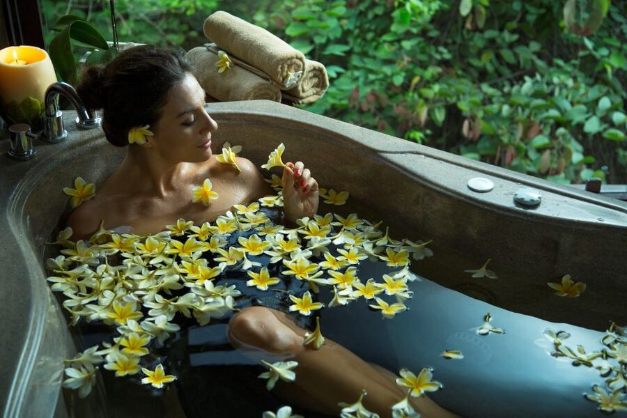 Ubud: Riverside Spa Treatment near Bali Zoo - Finding Sanctoo Spa inside Bali Zoo