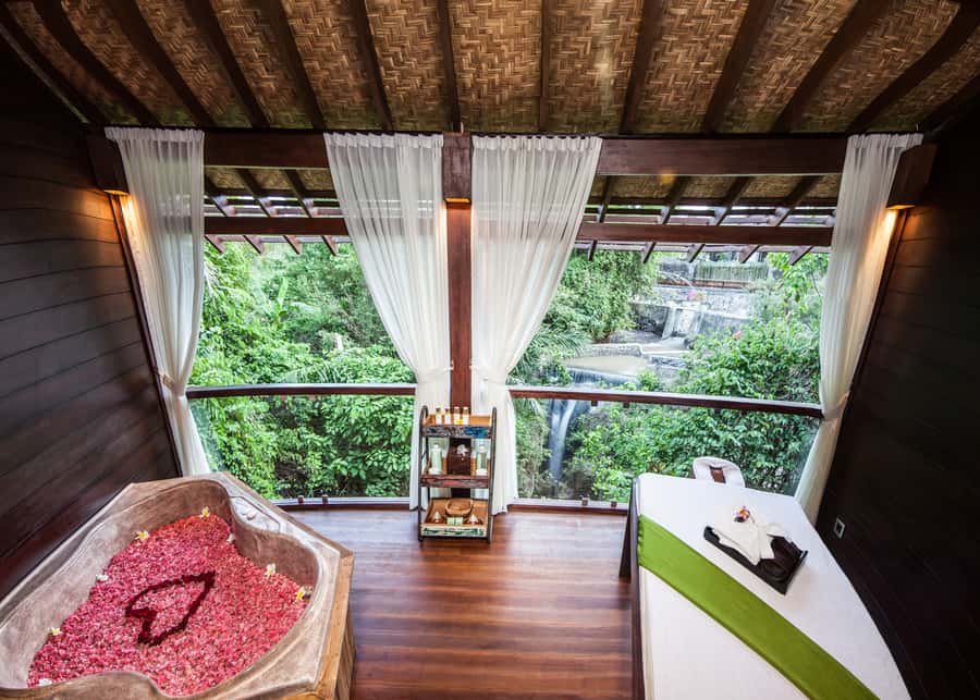Ubud: Riverside Spa Treatment near Bali Zoo - How to plan your visit
