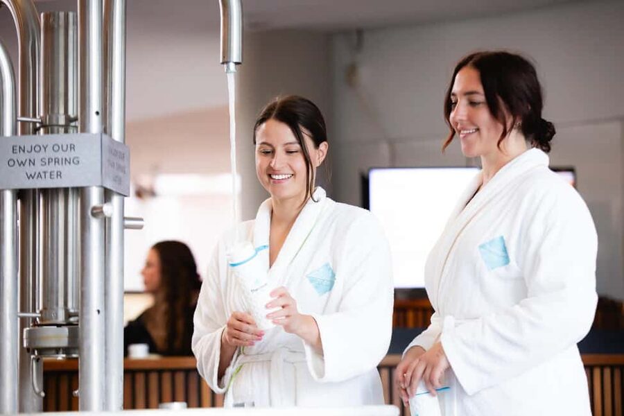 Valkenburg: Thermae 2000 Spa Entry Ticket - Who will enjoy this experience most?