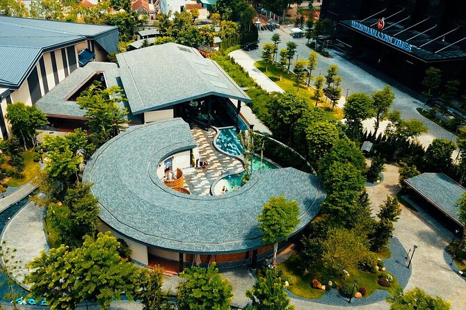 Wyndham Lynn Times Onsen Wellness - Arriving at LynnTimes Thanh Thủy at 8:30 am